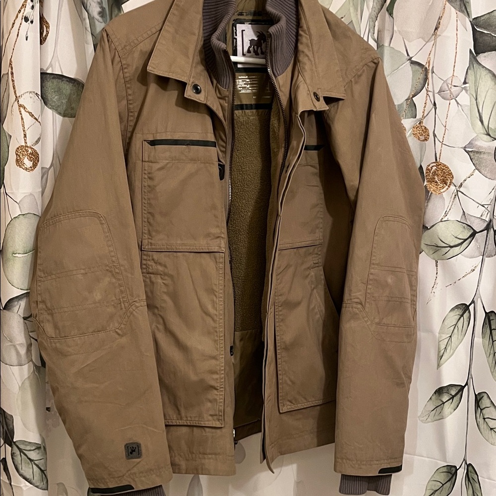 Women's prana double lined Jacket/ snap and zipper magnetic pockets see photo